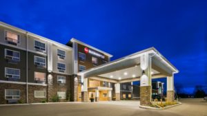 Best Western Lacombe Inn & Suites