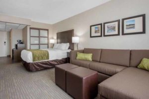 Comfort Inn & Suites